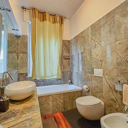 Apartment Dimora Catullo - La Terrazza Di