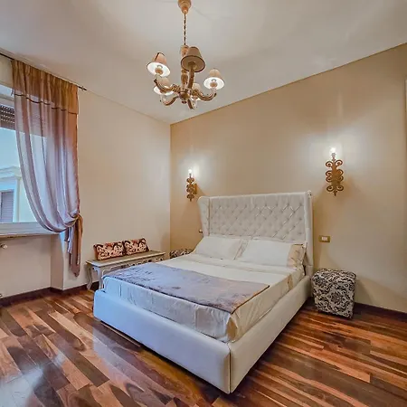 Dimora Catullo - La Terrazza Di Appartement Verona